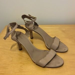 Chloe Lauren Scallop Sandal